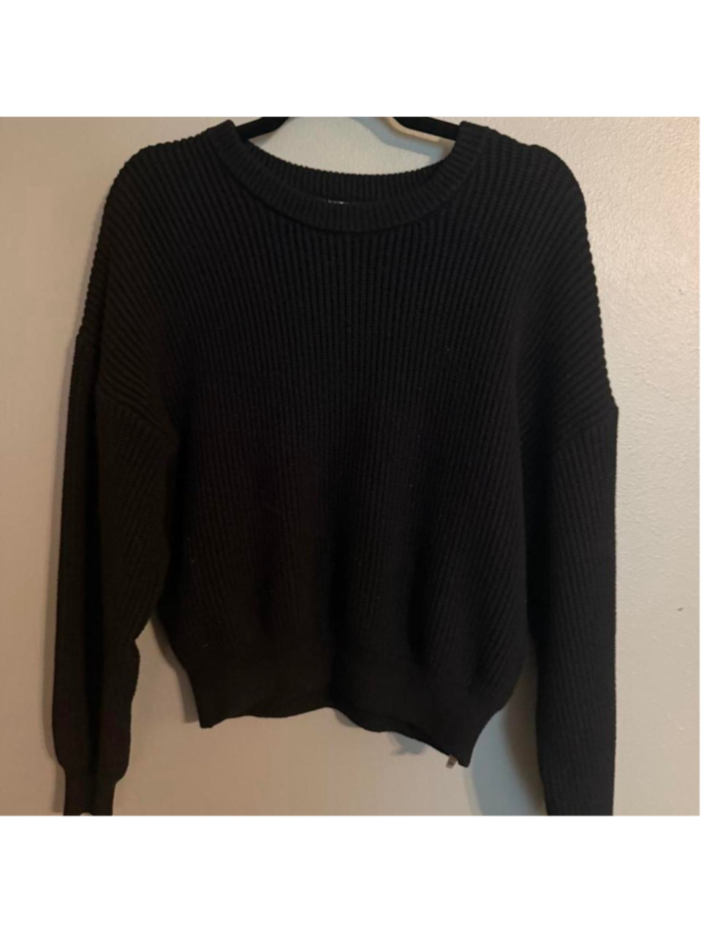 Zara black ribbed knit sweater in a M